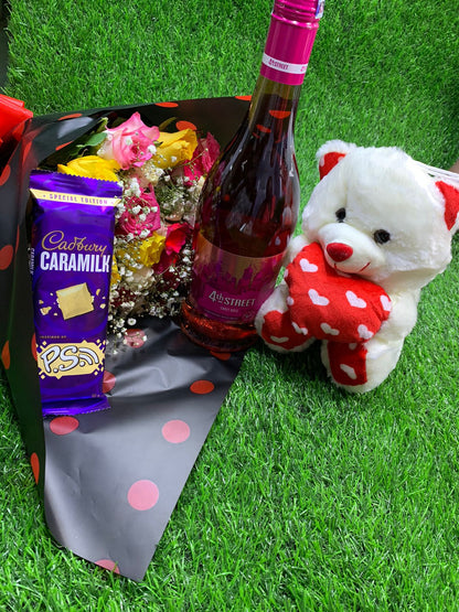 Lovers sensation bouquet and wine valentines gift pack